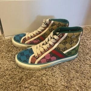 Gucci tennis size 8.5 men’s